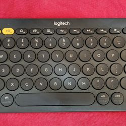 Logitech Fully Wireless Keyboard / Connect 3-devices at once