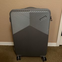 American Tourister luggage 25 inch