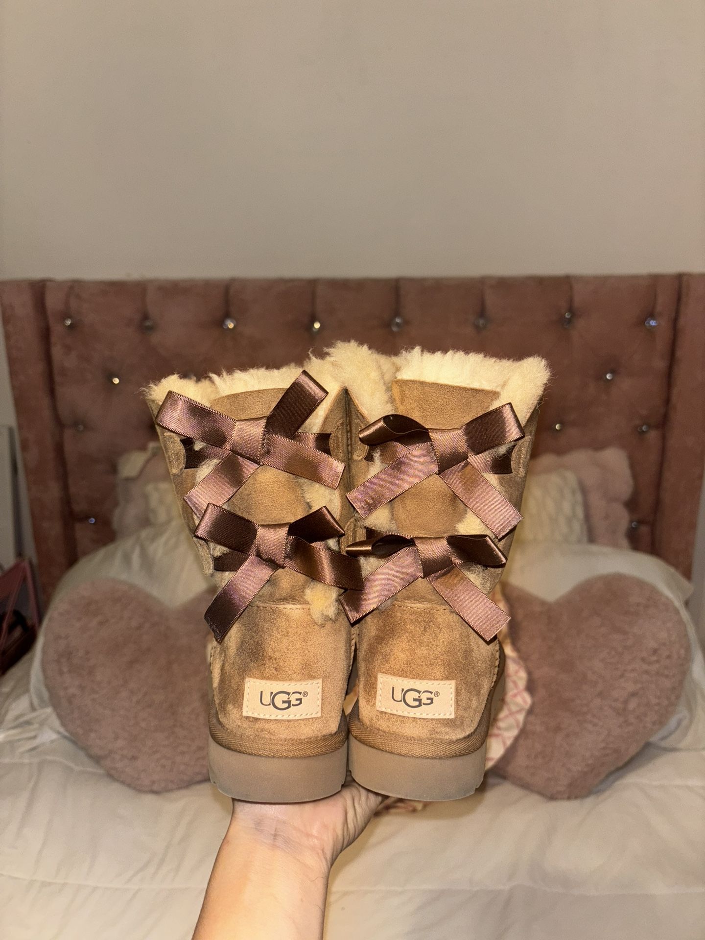 Bailey Double Bow II Ugg Boots Size 6w