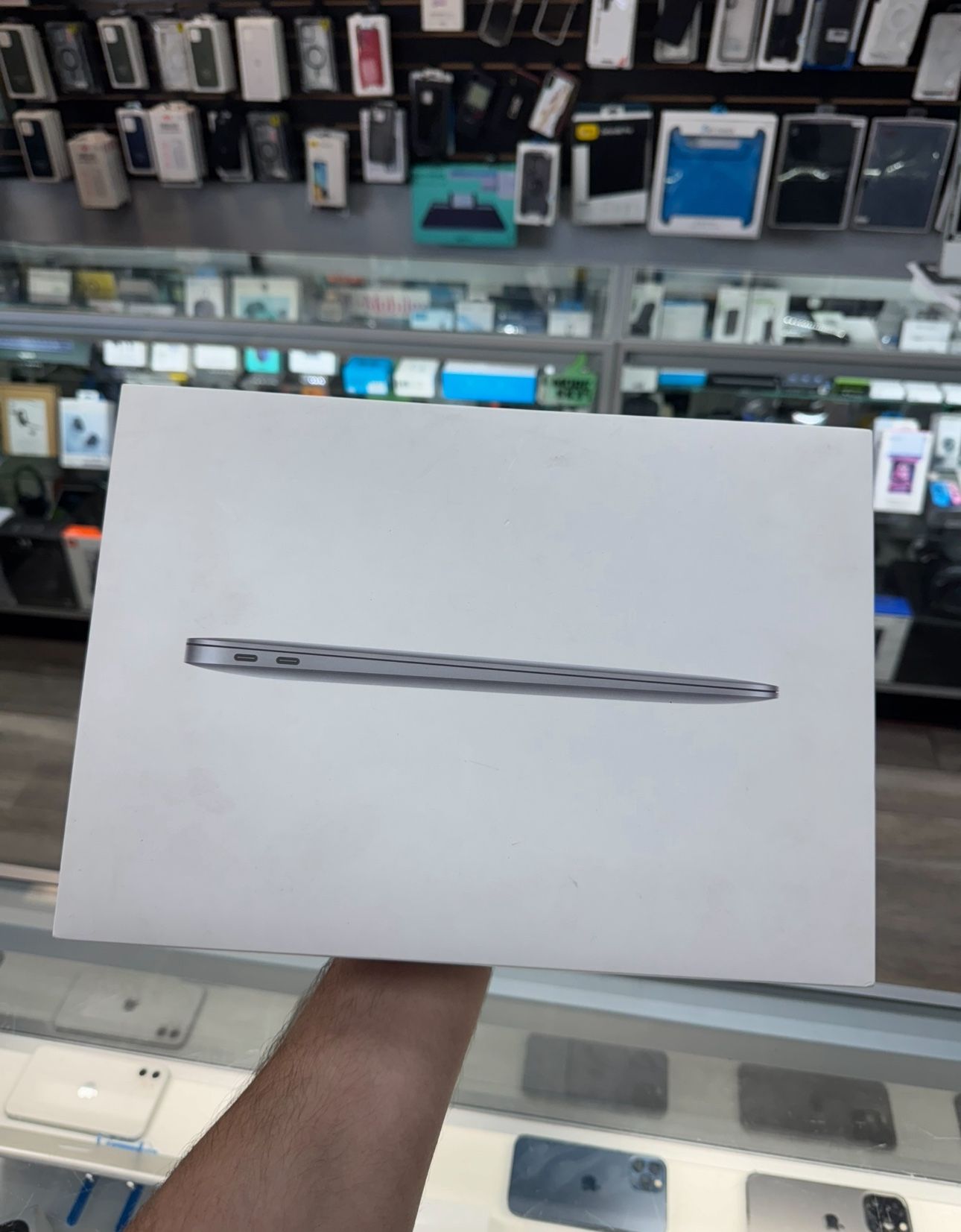 2020 MacBook Air M1 256GB