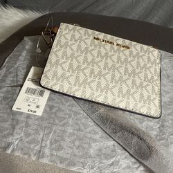 Michael Kors Coin Purse - Brand New!