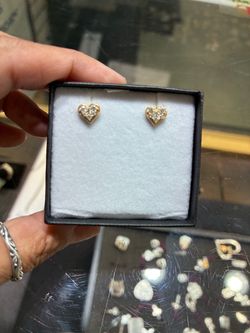 James Avery