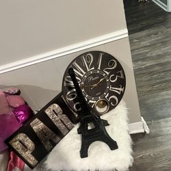 Paris bed room decoration
