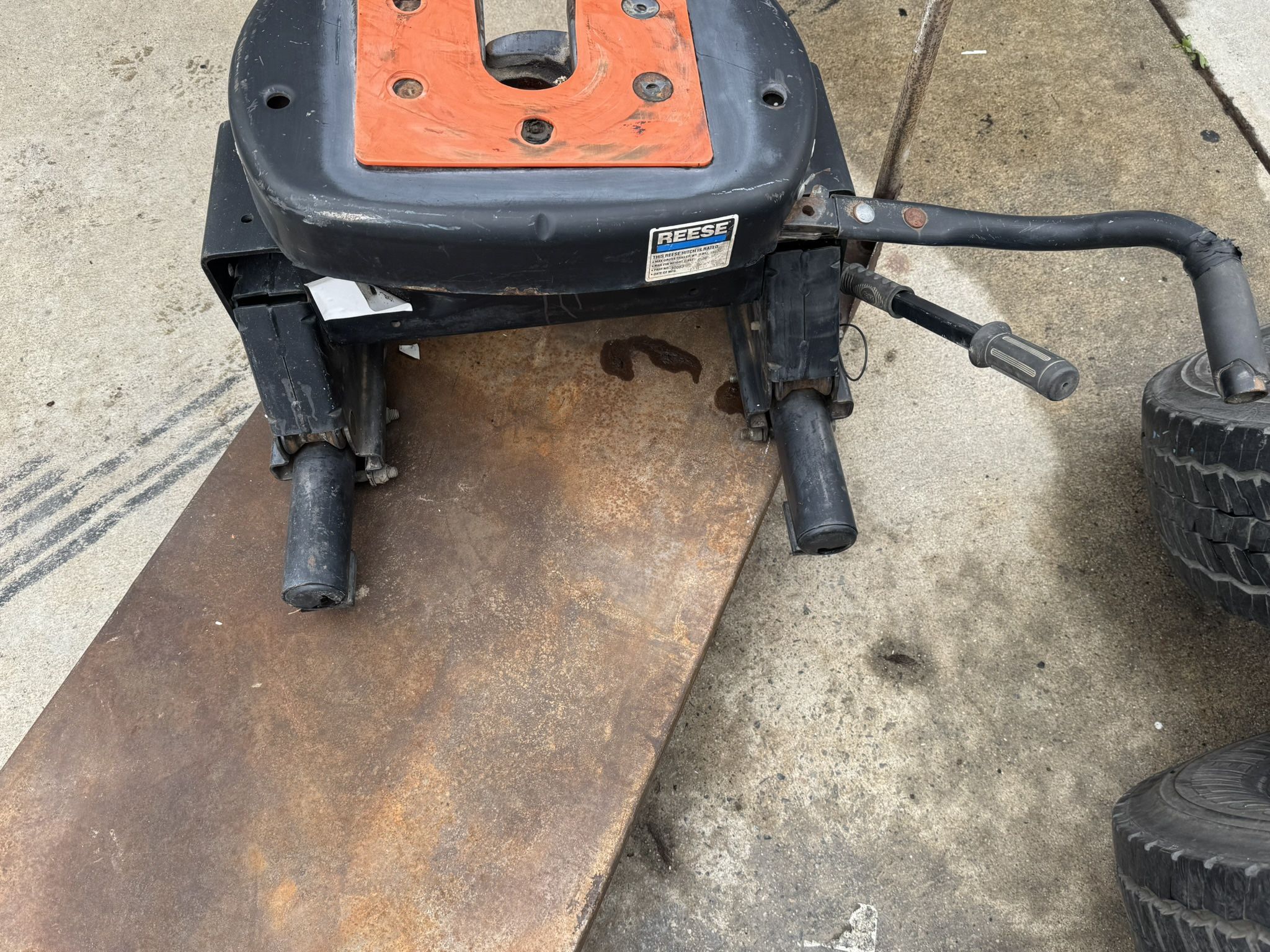 $275 OBO 5th Wheel Tow Package