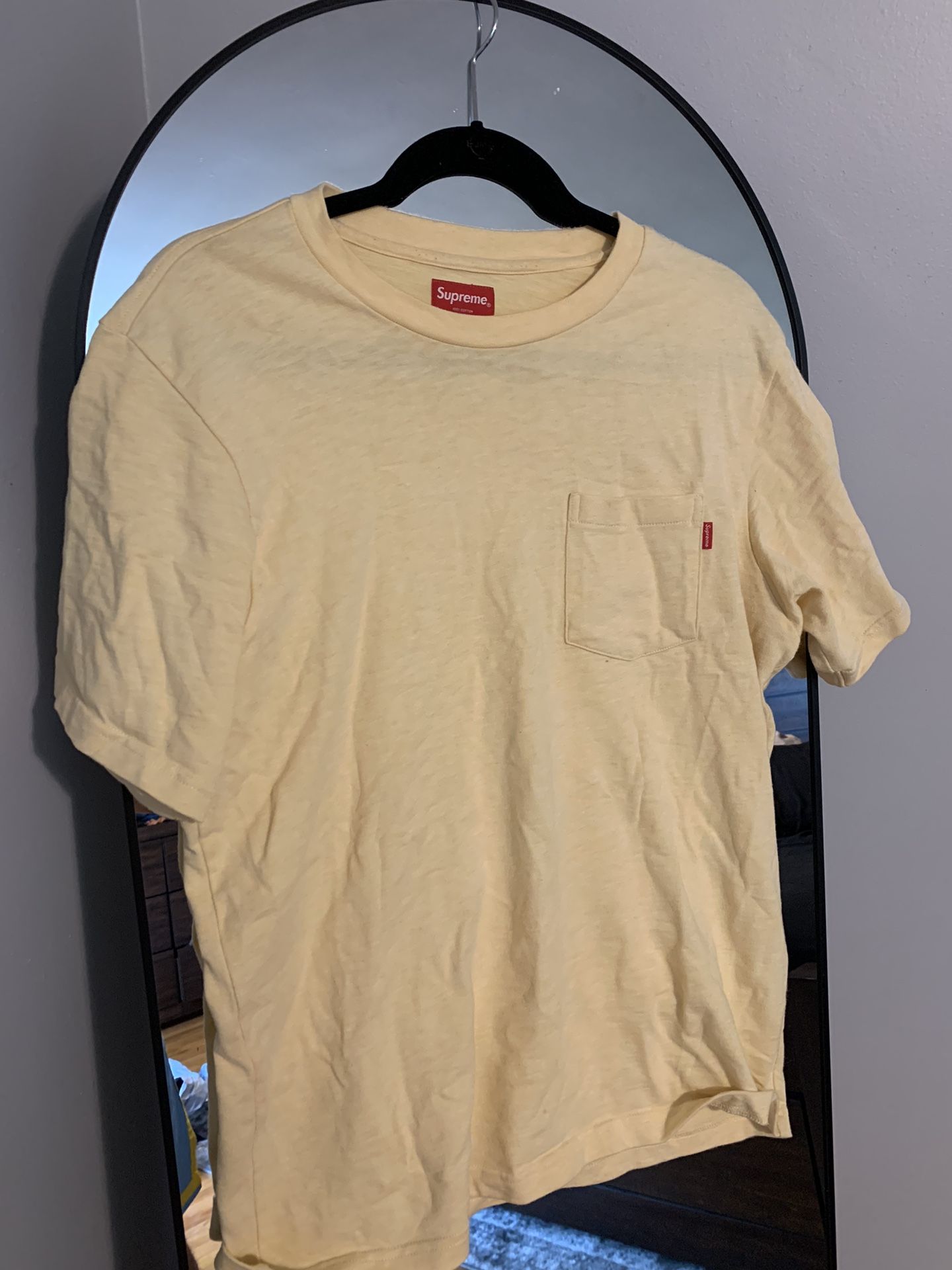 Supreme Pocket Tee Size A