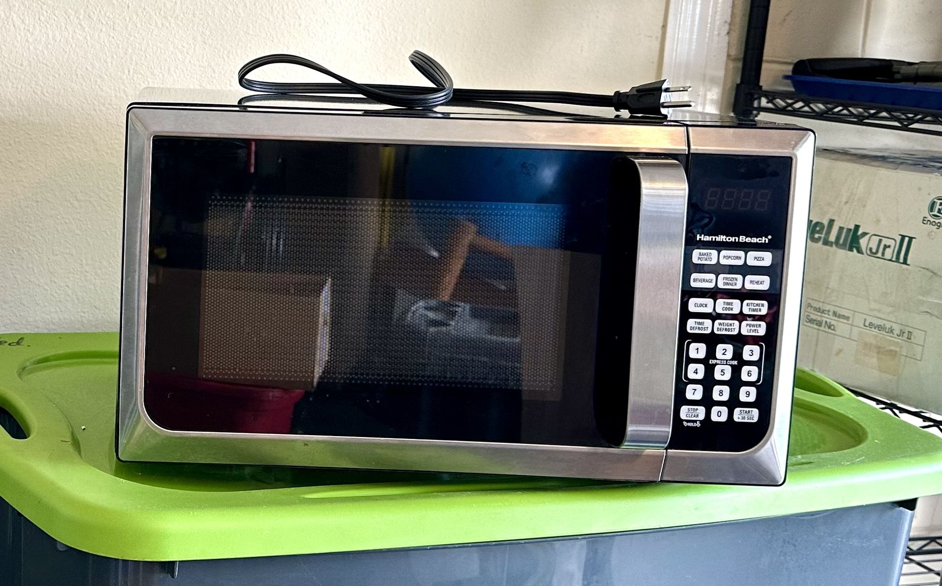 Hamilton Beach Stainless Steel Countertop Microwave! 