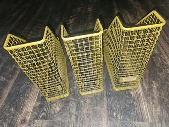 Amiyrah Metal Magazine Holder