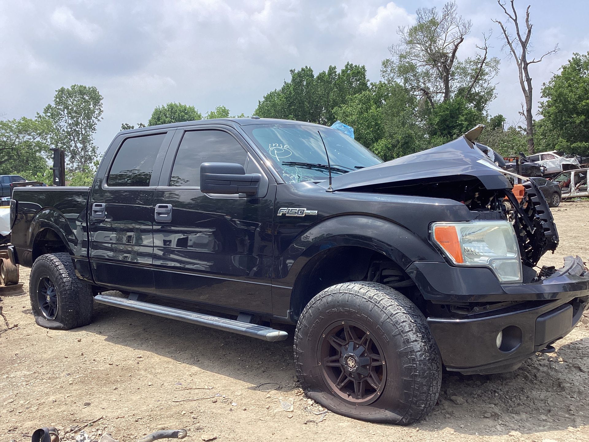 2014 FORD F150 5.0L  4X4 💥 ONLY FOR PARTS 