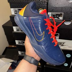 Kobe 5 Caitlyn Clark size 8M 9M 10.5M 11M 11.5M 12M 13M
