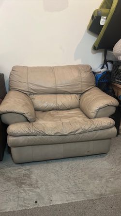 Single seater sofa