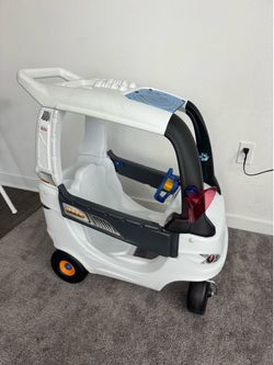 Little Tikes Car