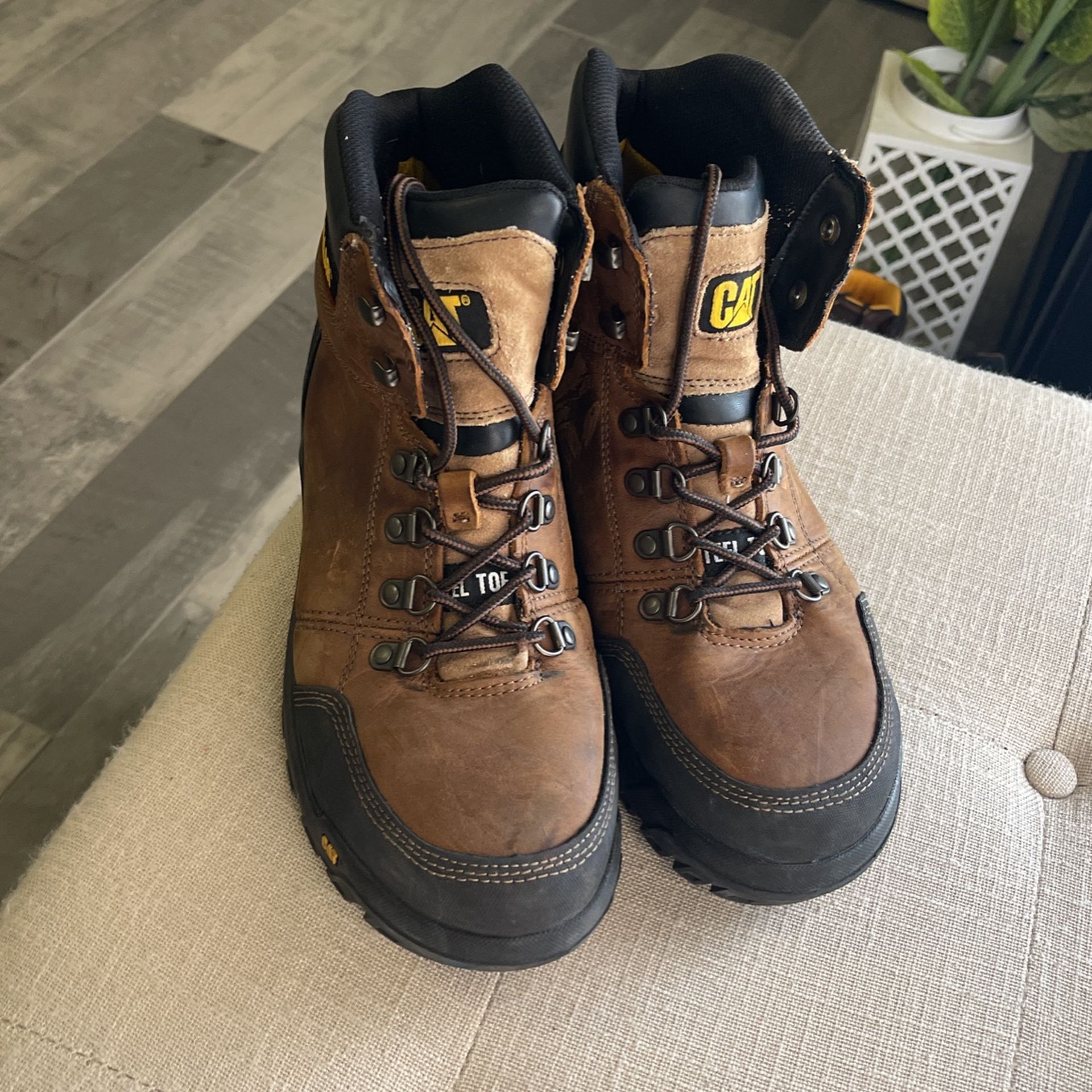 CAT Men’s Threshold Waterproof Steel Toe Work Boot 10 Real Brown