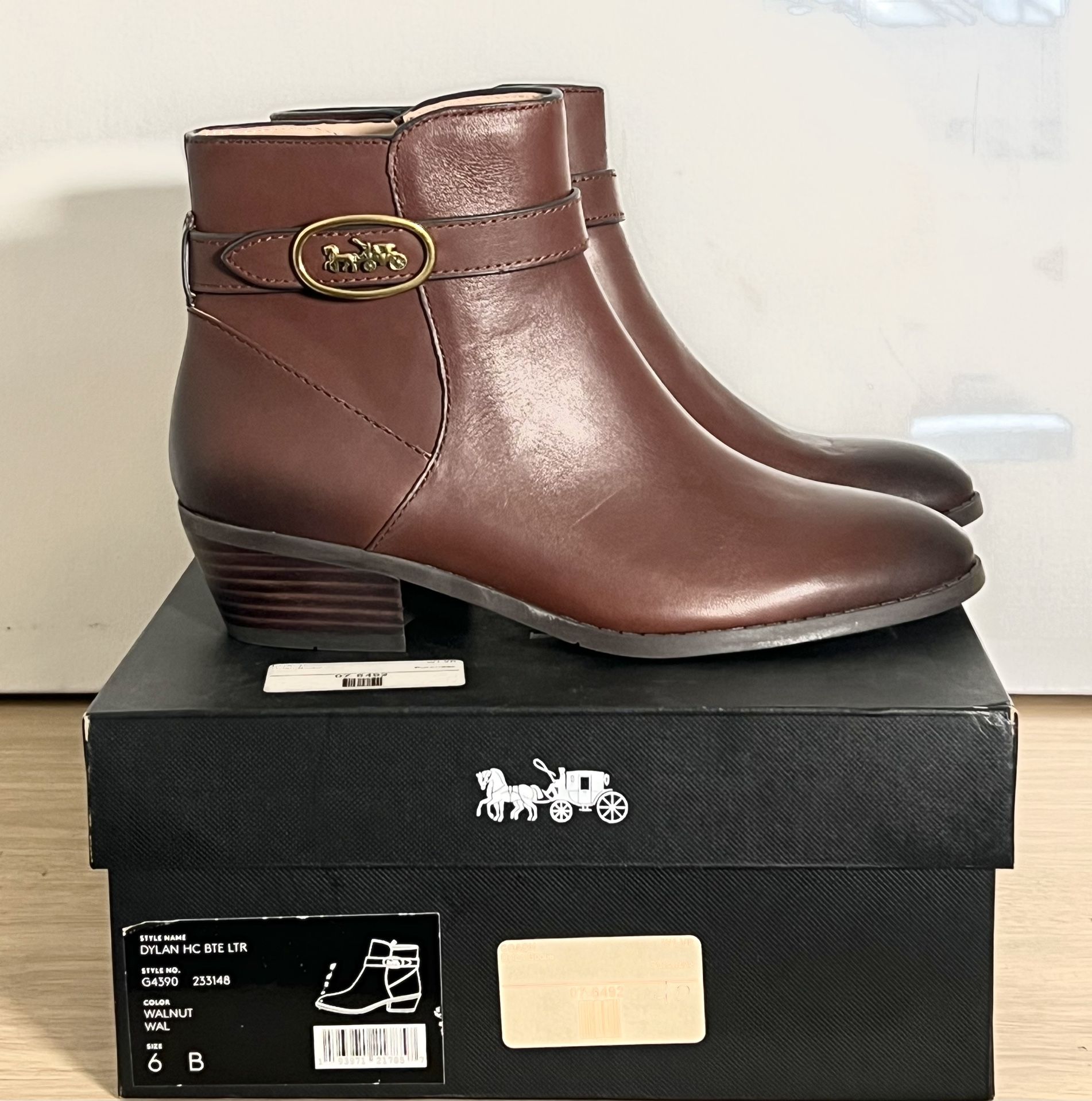 Coach Walnut Brown Dylan Women’s Boots (6)