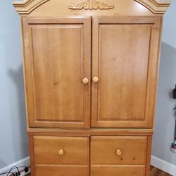 TV Armoire