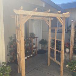 Garden Arbor 