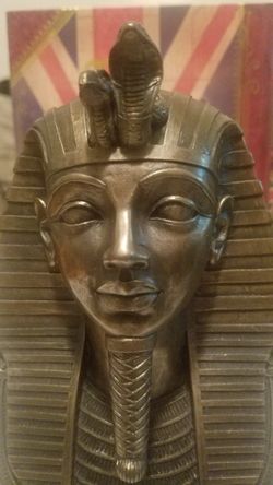 King Tutankhamun