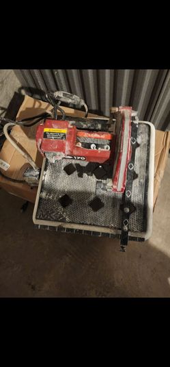 TILE / BRICK WET SAW