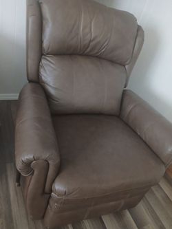 Recliner couch