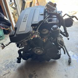 M56b25 BMW Engine 