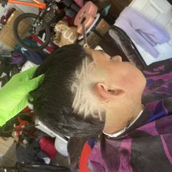 Barber Salinas California Building Clientele 