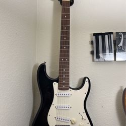 Fender Sarcaster Guitar