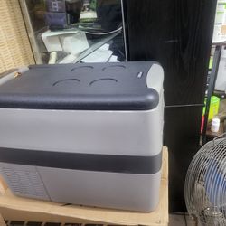 31qrt Portable Rv Truck Refrigerator/ Freezer