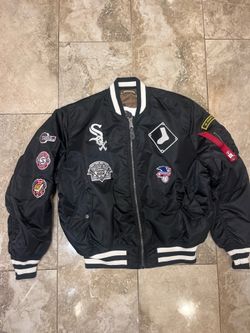 New Era x Alpha Industries Chicago White Sox MA-1 Bomber Reversible Jacket Sz XL