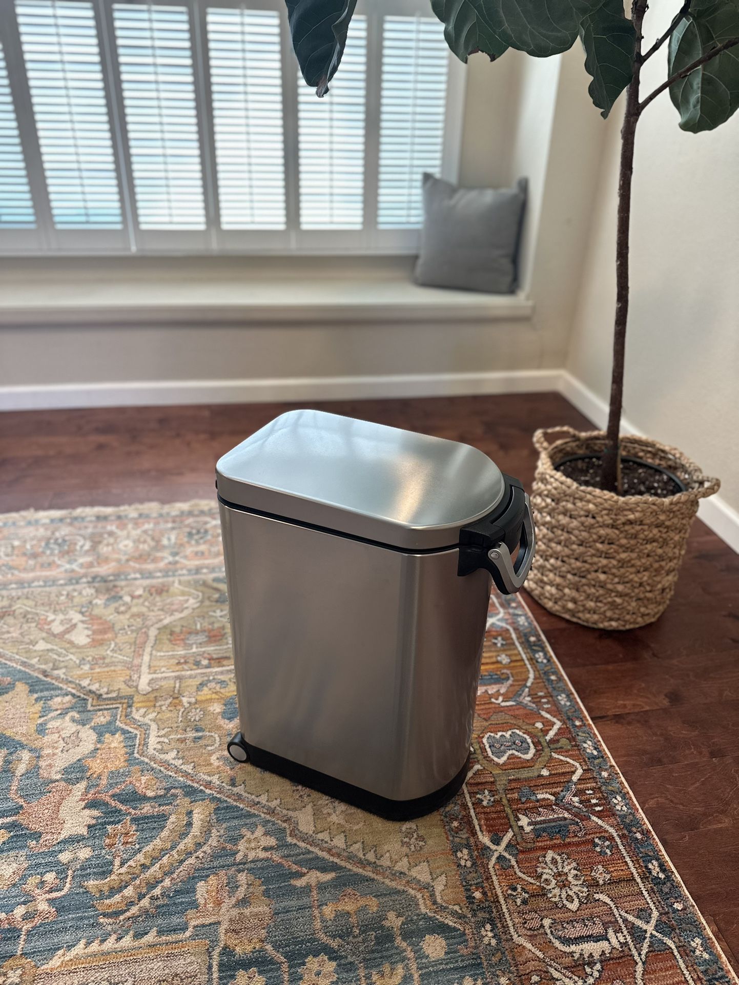 Simplehuman Large Dog Food Container