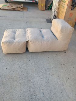 -Piece Beige Outdoor Bean open box box cut broken please check all the pictures