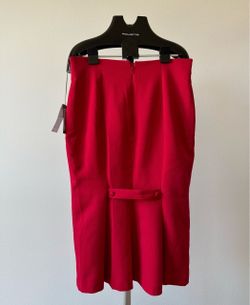 Red midi skirt with cute belt