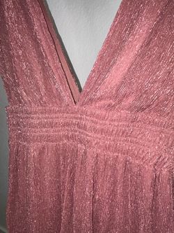 Bebe Women’s Large Dusty Rose Metallic Shimmer Maxi Dress Deep V Open Back NWT