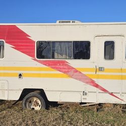 Old RV, Make Me An Offer! Winnebago
