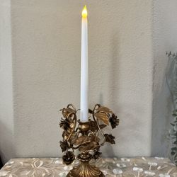 24 White Candlesticks ( Battery Operated)