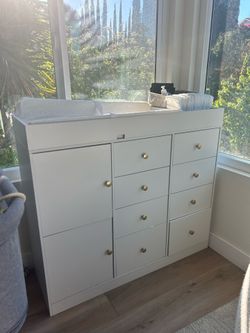 Baby changing station