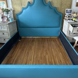 Beautiful King Size Bed Frame 