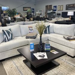 White Sectional ✅☁️ $1,899