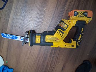 Dewalt 20v xr lithium sawzall new barely used