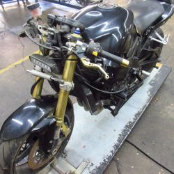 PARTED OUT - 2005 04-05 Suzuki GSXR 600 GSXR600 - Motorcycle parts - 113372