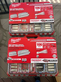 2 boxes of Ratchet and Sockets set