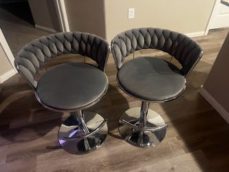 Bar stools x2