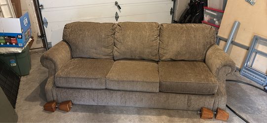 Sofa made by Flexsteel