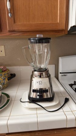 Chrome Countertop Blender with Glass Jar