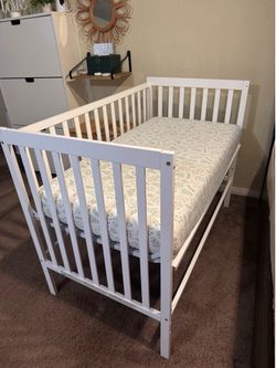 5-1 convertible Baby crib (mattress not for sale)