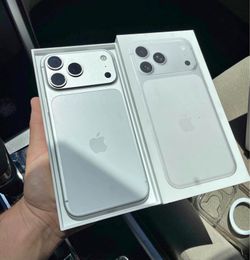 17 Pro Max Unlocked *((Brand New))*iPhone