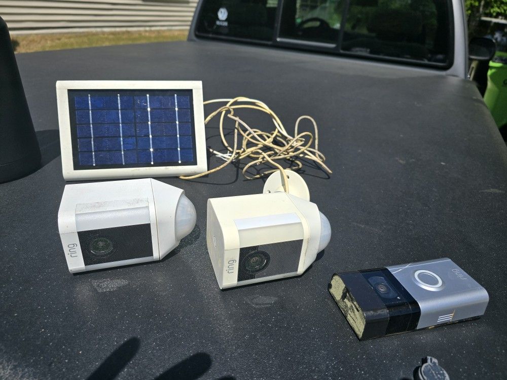 3 Ring Cameras And 2 Ring Solar Panels