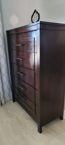 Queen Bed Set