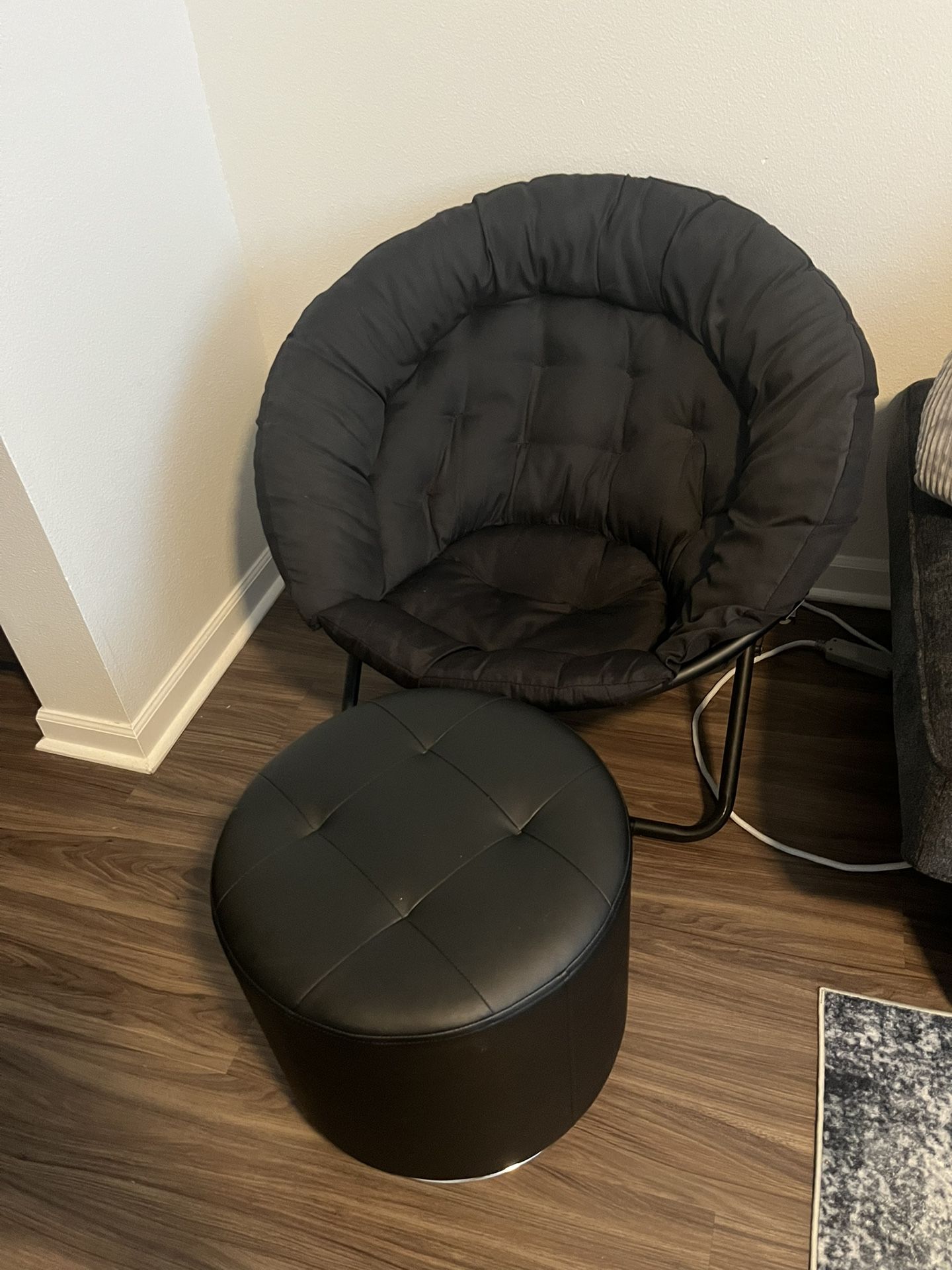 Black Saucer Chair with Black Ottoman 