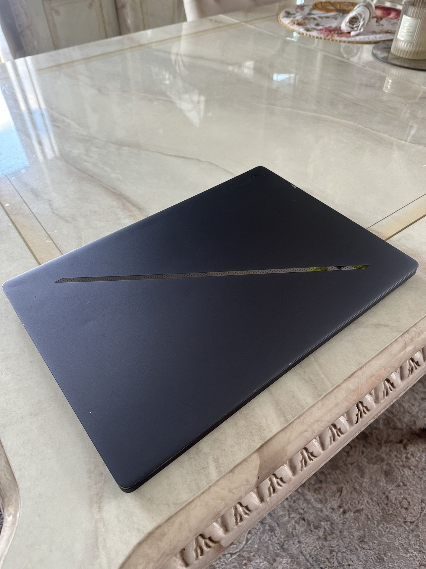 ASUS ROG Zephyrus G16 4080 Gaming Laptop