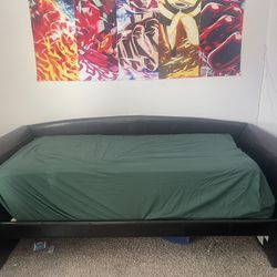 Full Size Sleigh Day Bed With Mattress And Used Dresser 