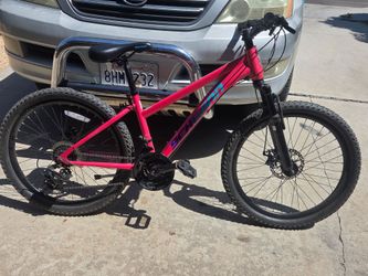 Schwinn sidewinder 24 inch bike